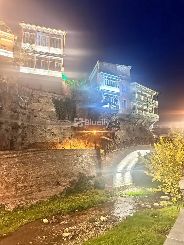 b6d7203471444091940d5fbfef1ae118