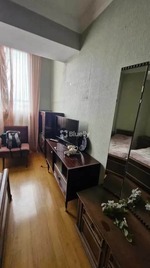 59eda9bda19042f1a23113507628e72c